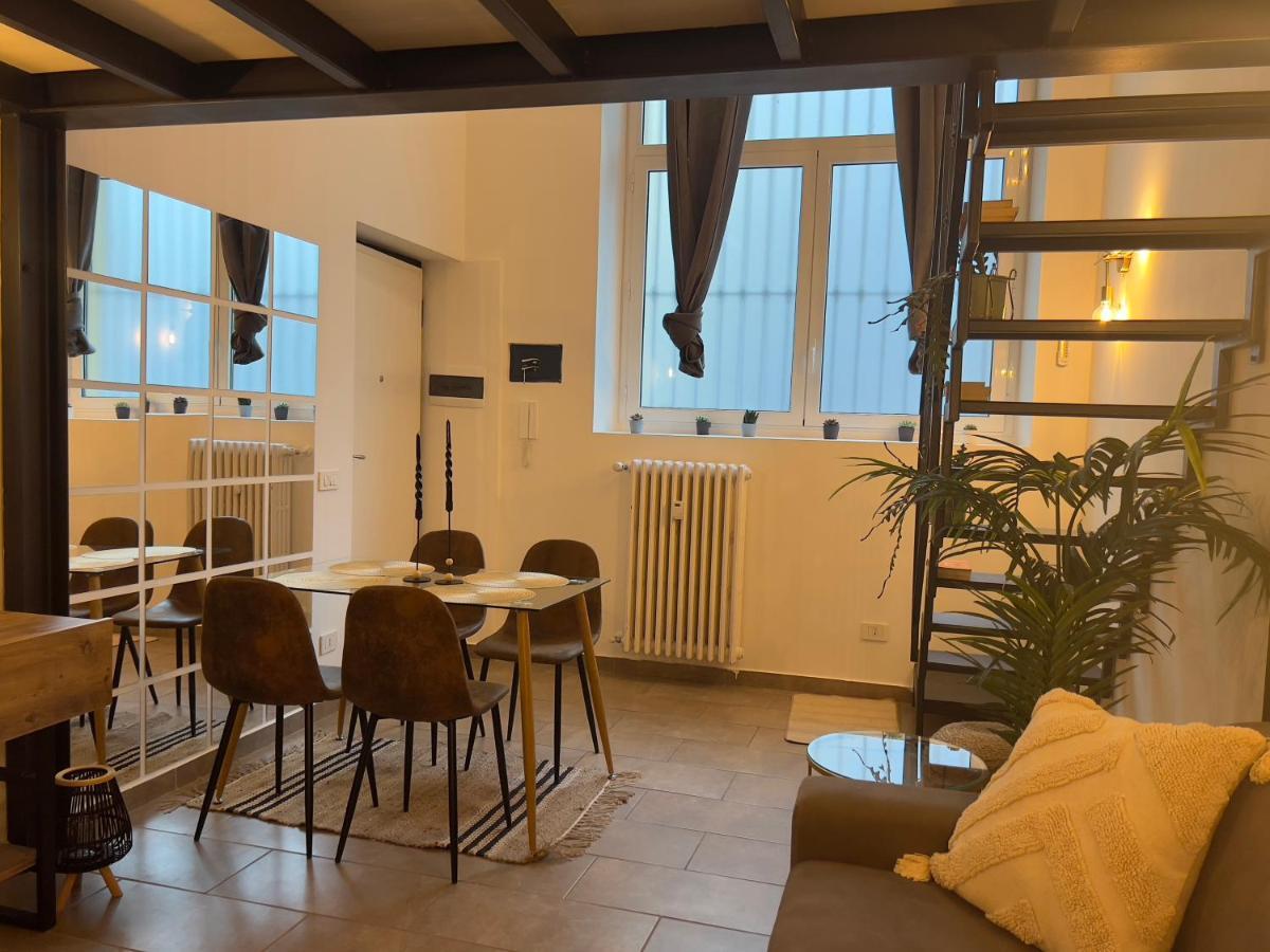 Apartamento Regina Milano In Porta Romana 3 - Sky Tv, Wifi & Breakfast Box Exterior foto