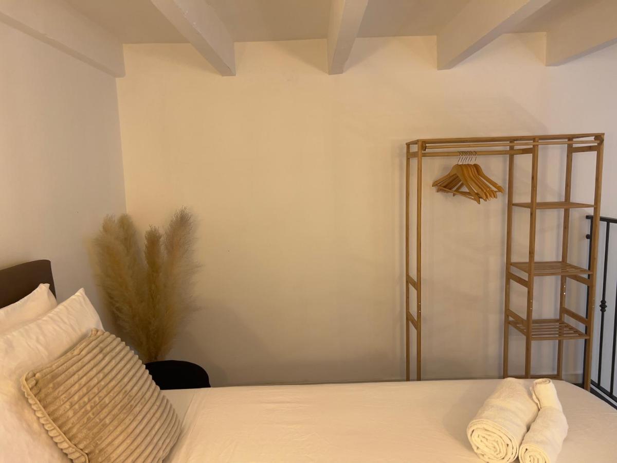 Apartamento Regina Milano In Porta Romana 3 - Sky Tv, Wifi & Breakfast Box Exterior foto